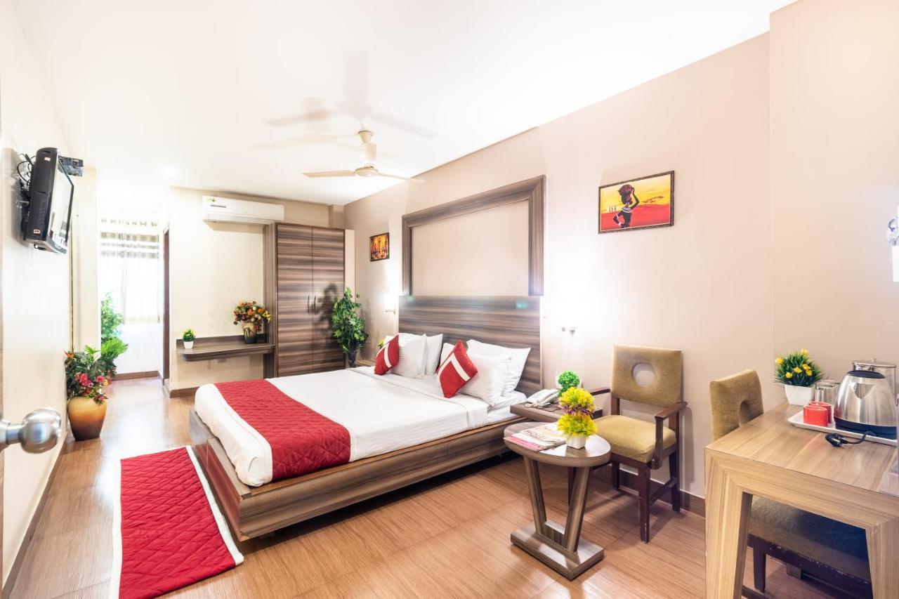 Octave La Sara Vista Otel Bangalore Dış mekan fotoğraf