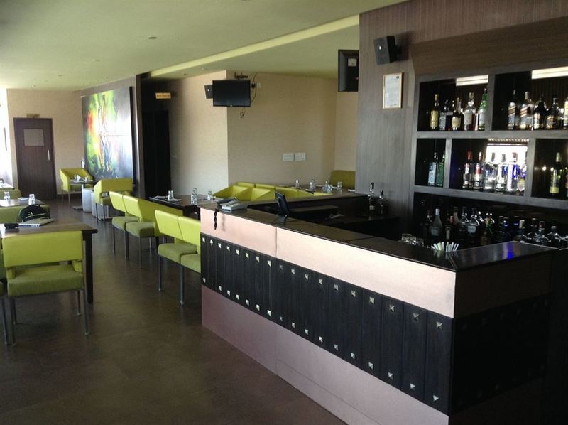 Octave La Sara Vista Otel Bangalore Dış mekan fotoğraf