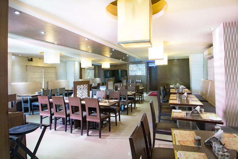 Octave La Sara Vista Otel Bangalore Dış mekan fotoğraf